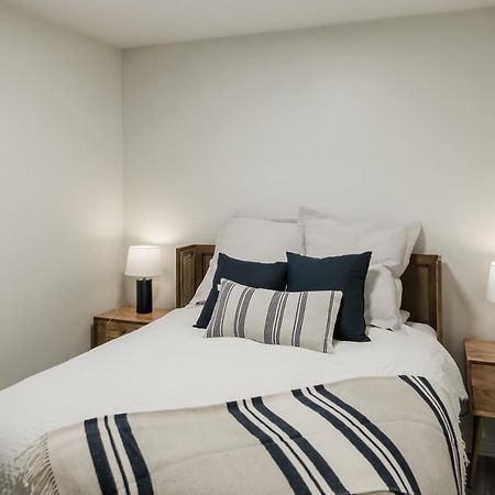 ナイアガラオンザレイク The Little White Hausヴィラ エクステリア 写真